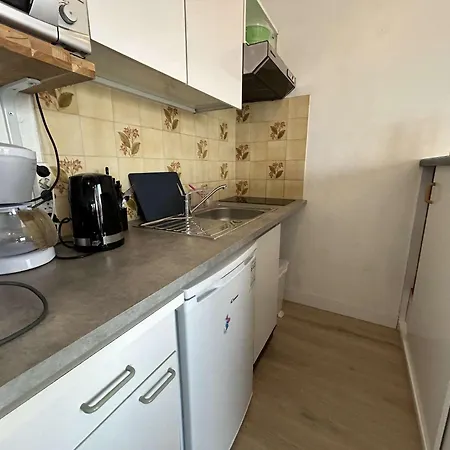 2 Pieces Avec Balcon, Proche Apartamento