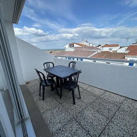 2 Pieces Avec Balcon, Proche Apartamento L'Herbaudiere