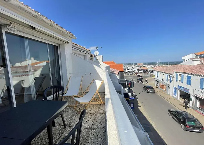 Appartement 2 Pieces Avec Balcon, Proche - Fr-1-224b-563 *